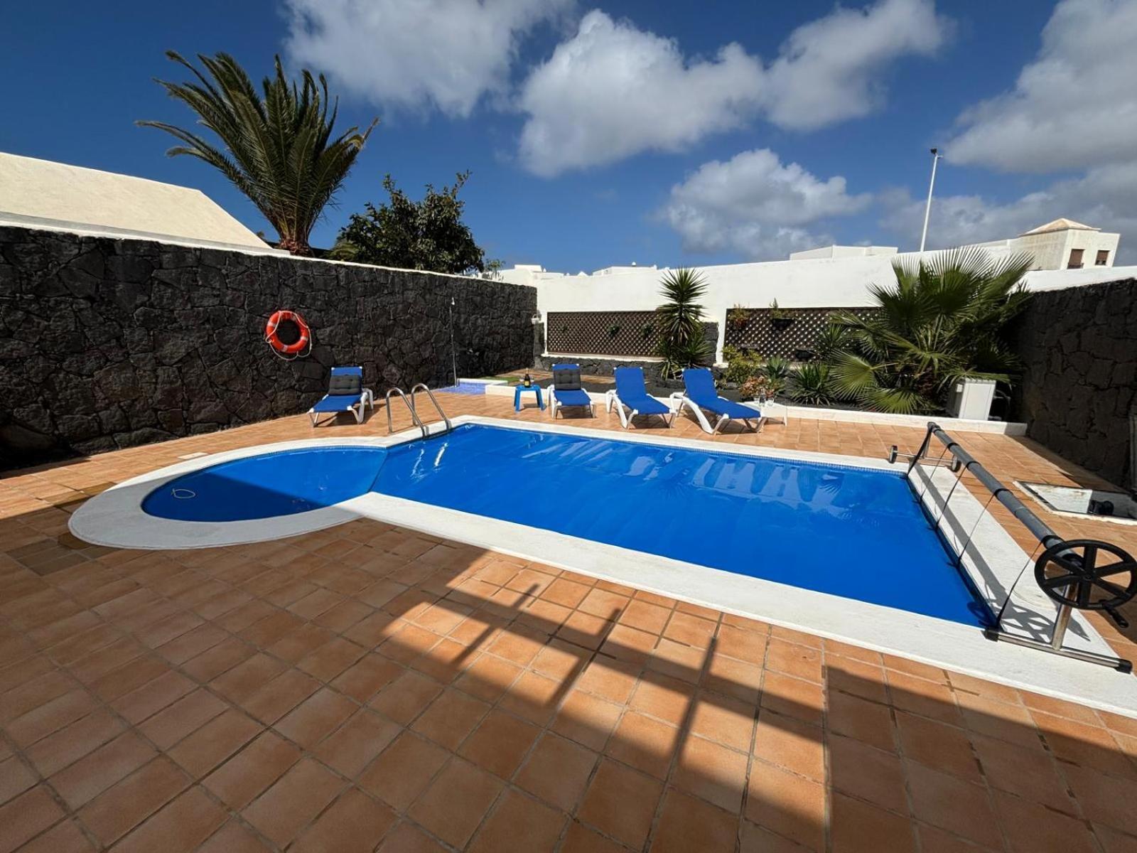 Villa Adel 56, Private Heated Pool, Parking Playa Blanca  Extérieur photo